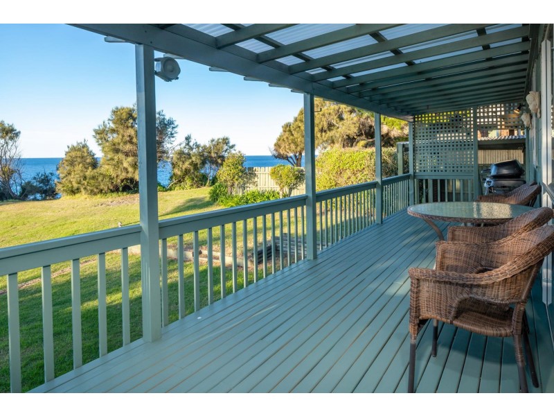 5 Comerang Place, Potato Point NSW 2545