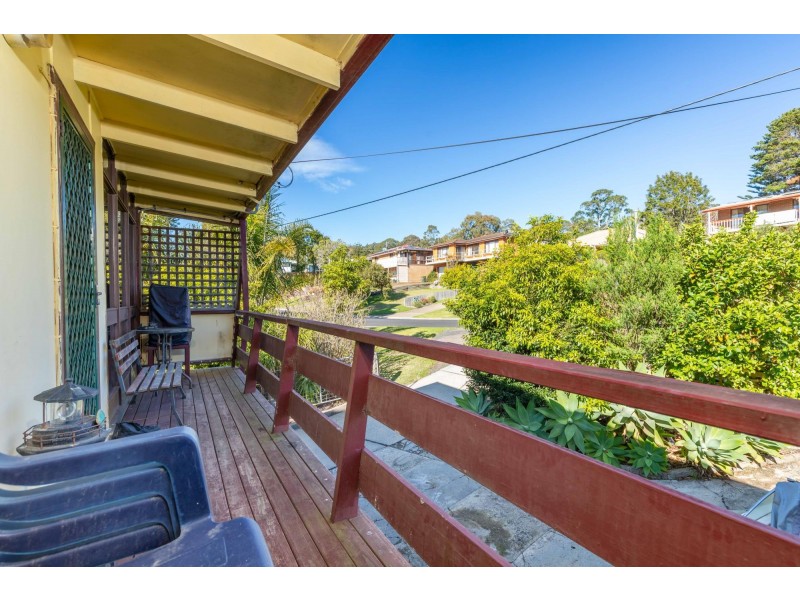22 Coogee Street, Tuross Head NSW 2537
