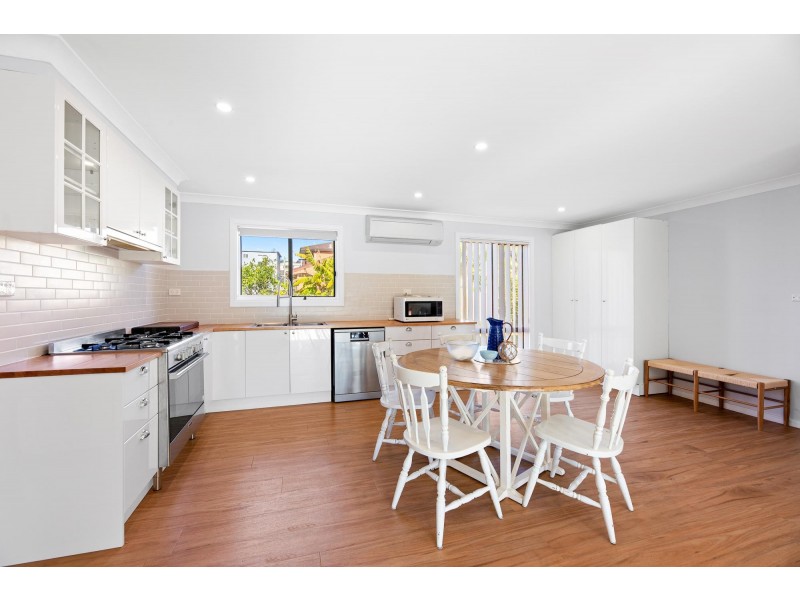 19 Evans Road, Tuross Head NSW 2537