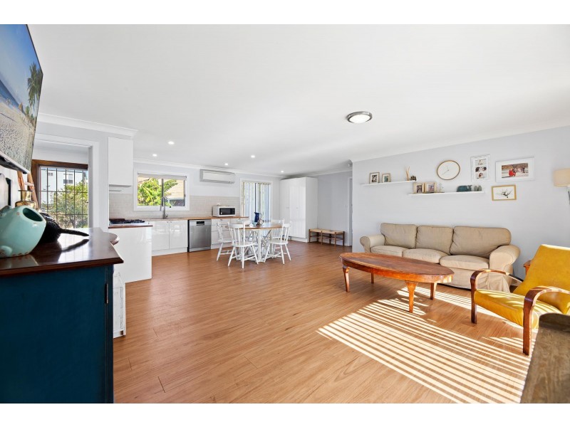 19 Evans Road, Tuross Head NSW 2537