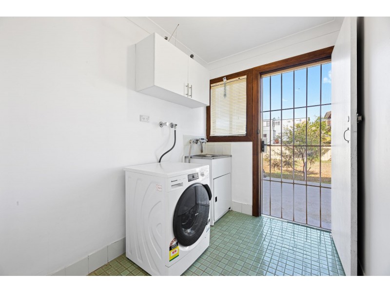 19 Evans Road, Tuross Head NSW 2537