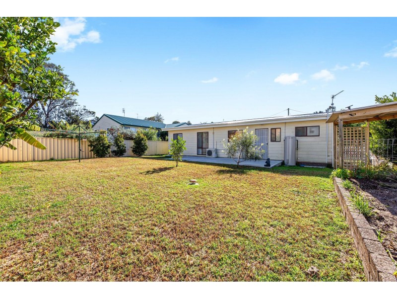 19 Evans Road, Tuross Head NSW 2537