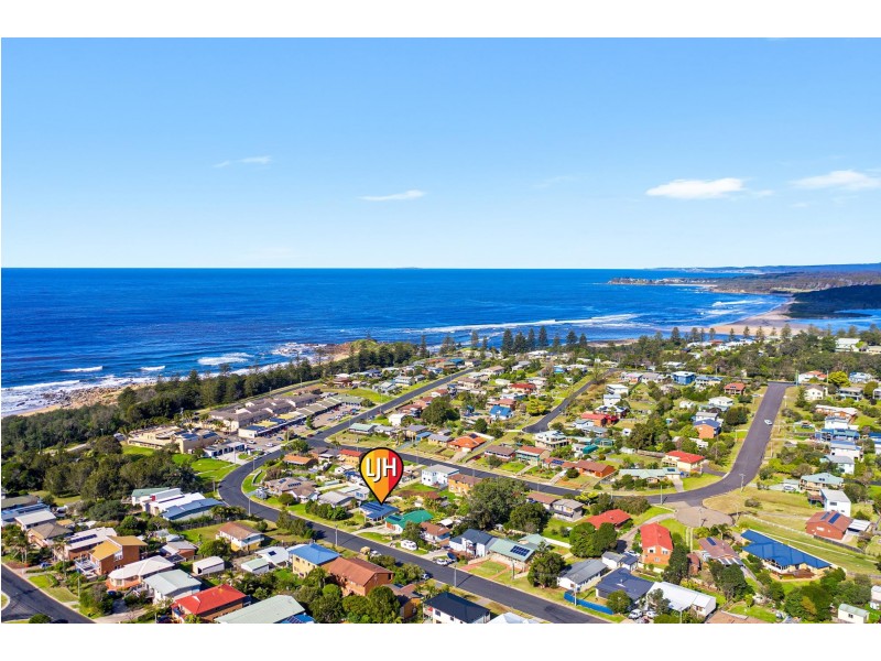 19 Evans Road, Tuross Head NSW 2537