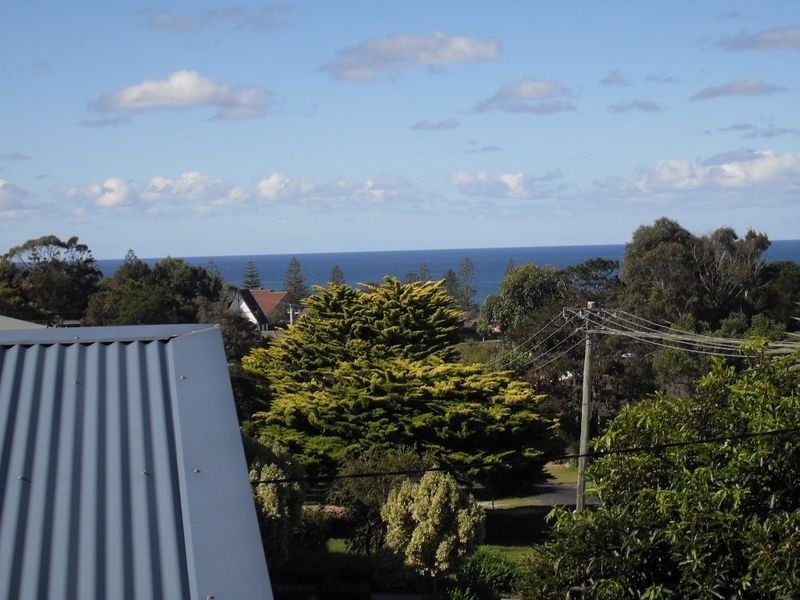 13 Salmon Street, Tuross Head NSW 2537