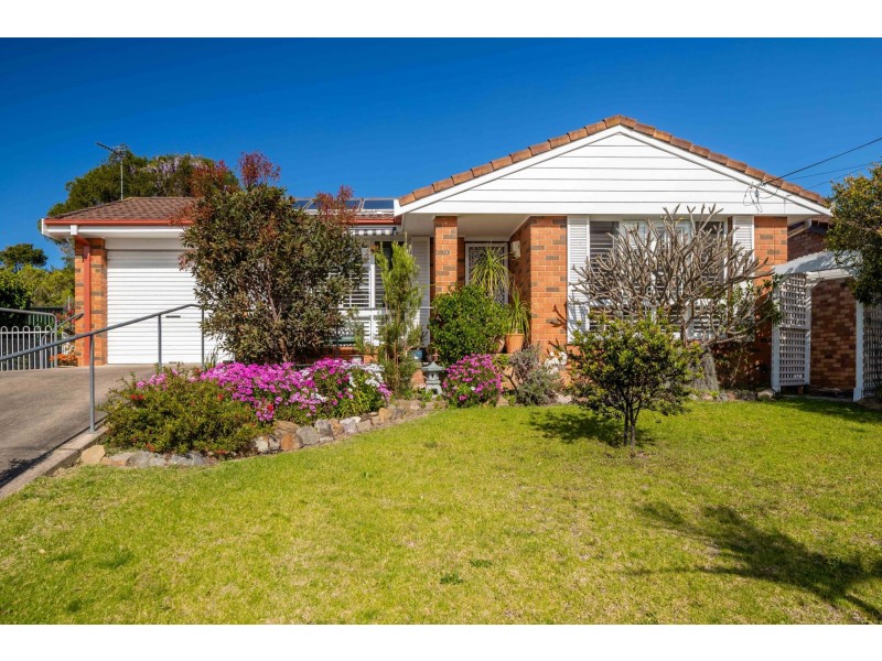 9 Anderson Avenue, Tuross Head NSW 2537