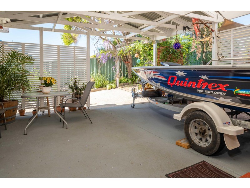 9 Anderson Avenue, Tuross Head NSW 2537