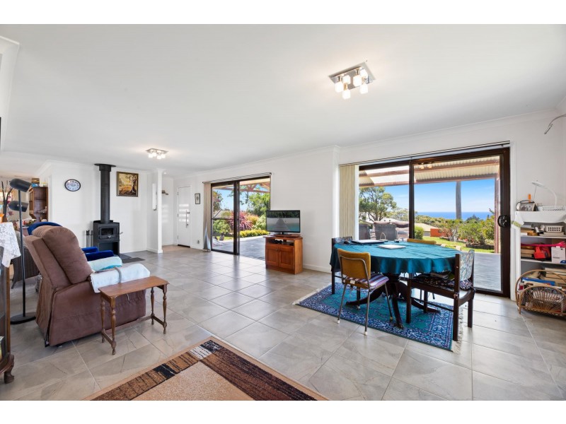 23 Craddock Road, Tuross Head NSW 2537