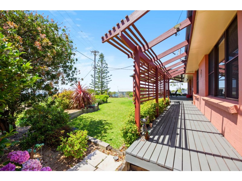 23 Craddock Road, Tuross Head NSW 2537