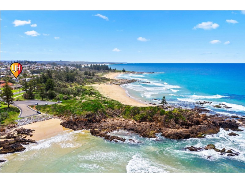 131 Tuross Boulevarde, Tuross Head NSW 2537