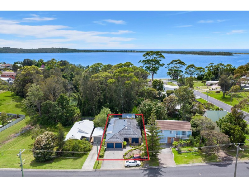 26 Manly Street, Tuross Head NSW 2537