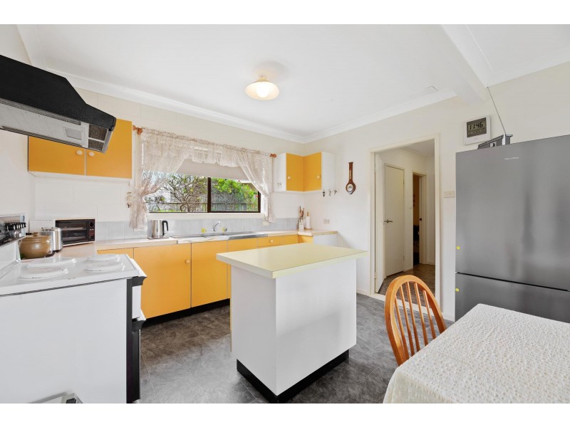 4 Kerrie Close, Tuross Head NSW 2537