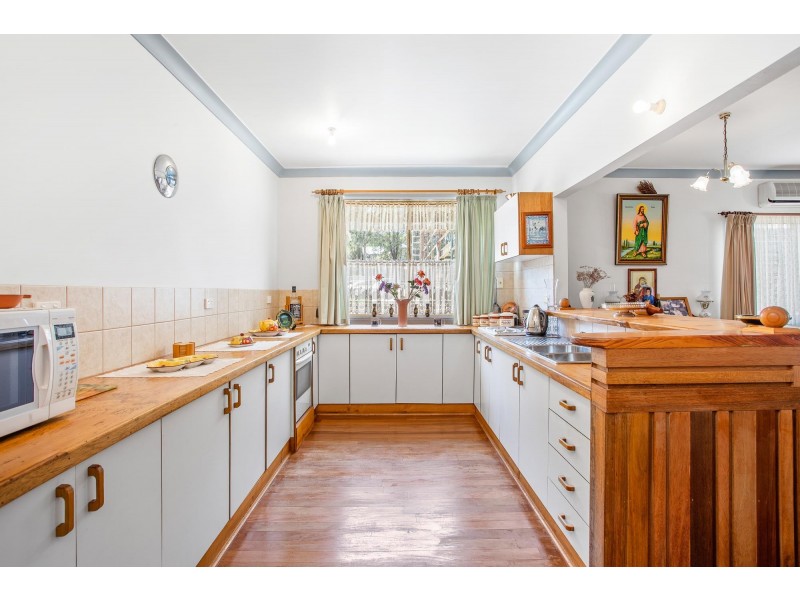 13 Manly Street, Tuross Head NSW 2537