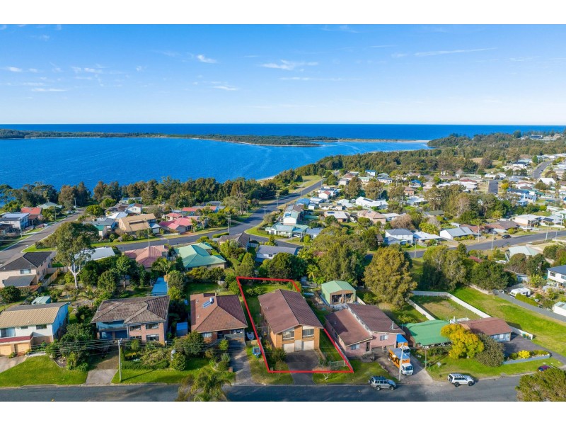 44 Bondi Street, Tuross Head NSW 2537
