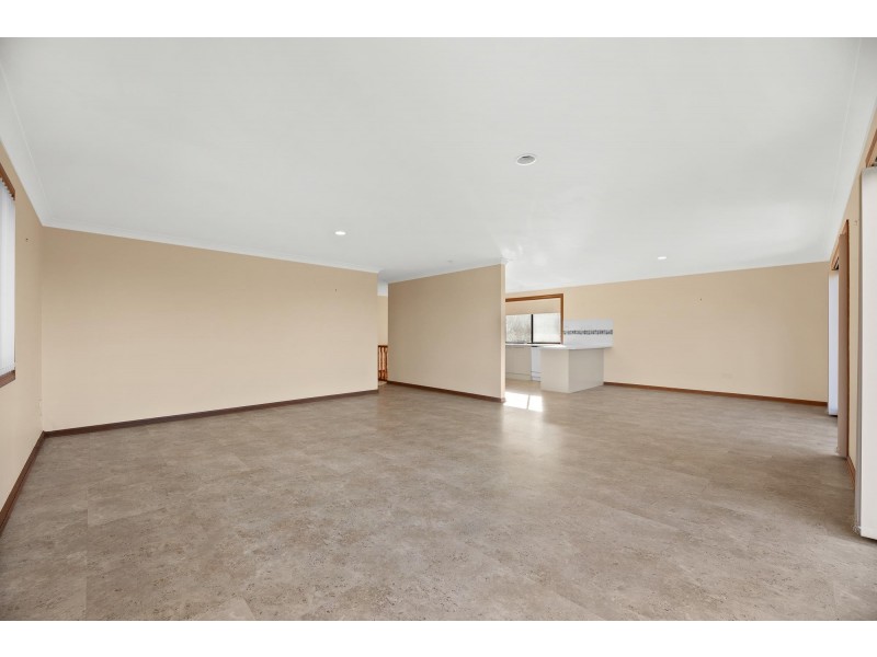 44 Bondi Street, Tuross Head NSW 2537