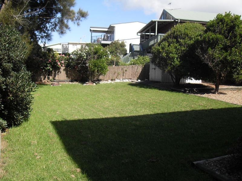 21 Beach Street, Tuross Head NSW 2537