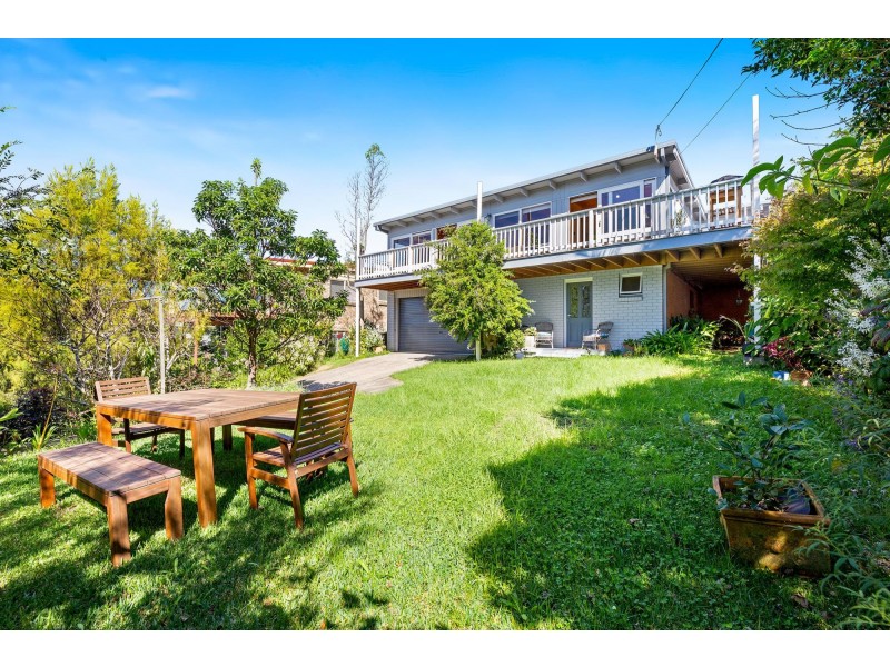 81 Coogee Street, Tuross Head NSW 2537
