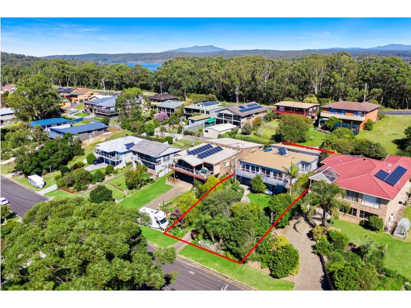 81 Coogee Street, Tuross Head NSW 2537