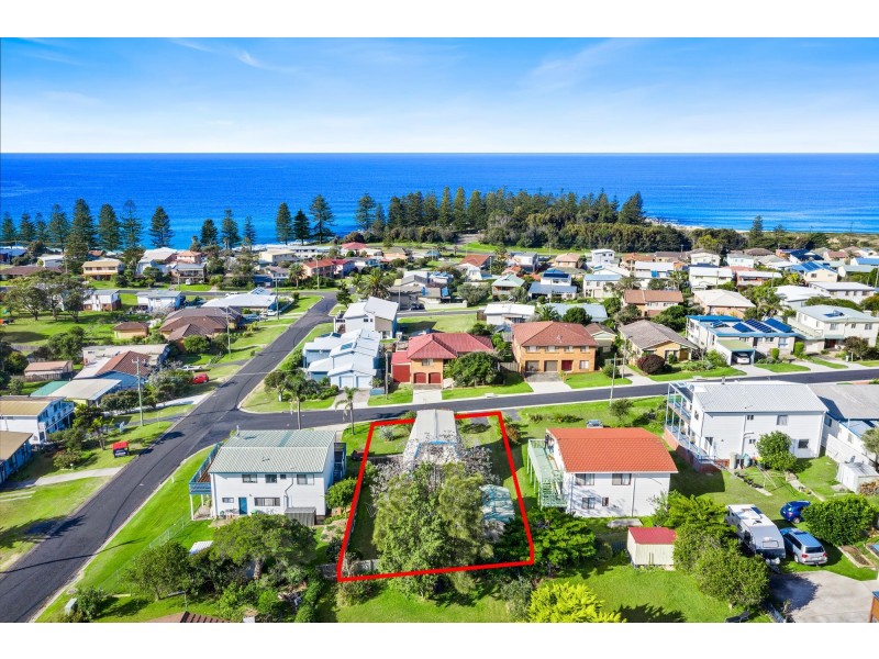 3 Bream Street, Tuross Head NSW 2537
