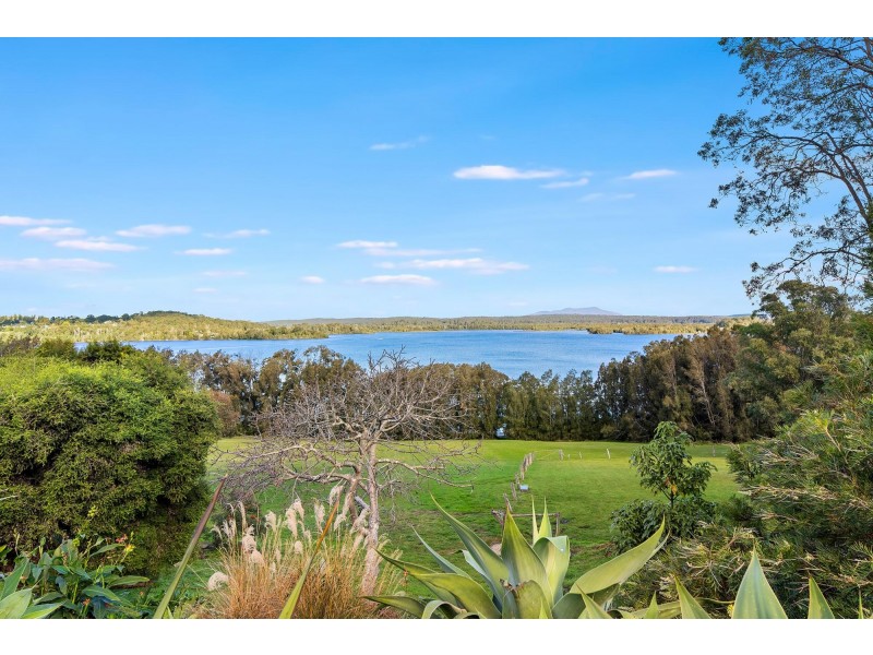 13 Bass Ridge, Tuross Head NSW 2537