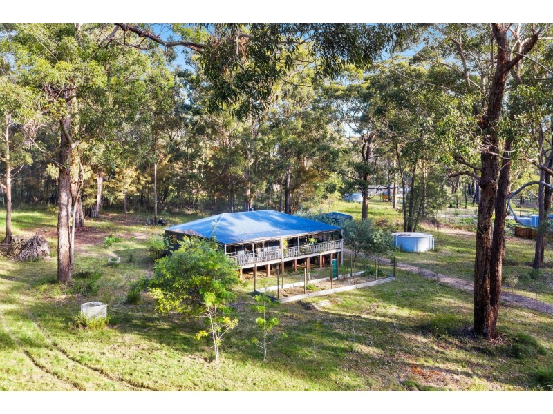 10 Barrington Street, Bergalia NSW 2537