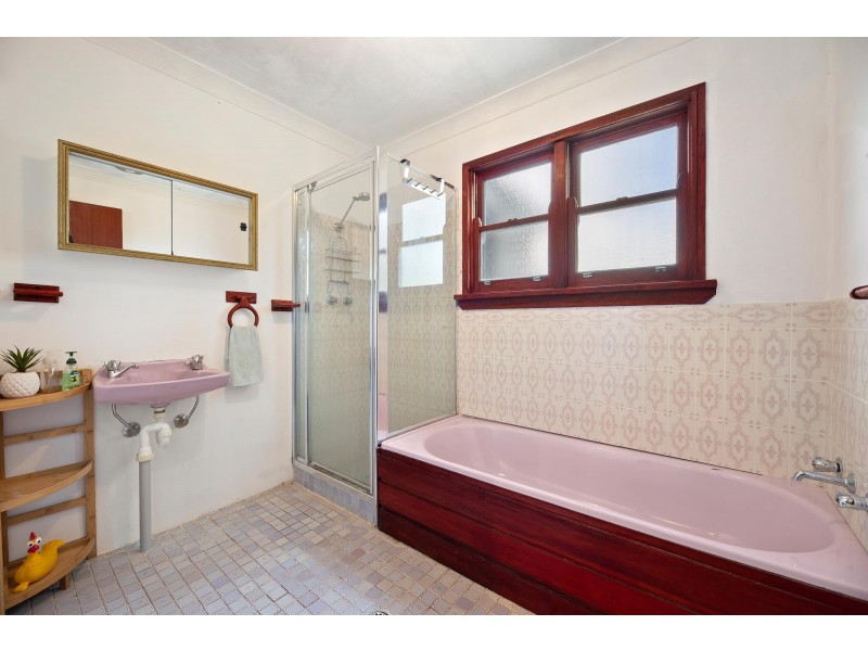 3 Kitchener Road, Tuross Head NSW 2537