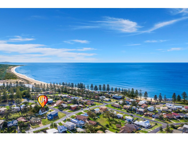 3 Kitchener Road, Tuross Head NSW 2537