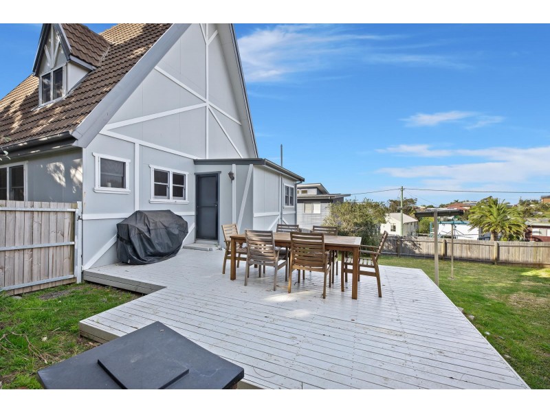 3 Kitchener Road, Tuross Head NSW 2537