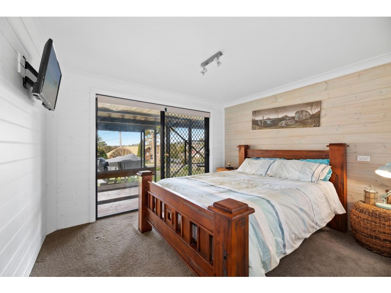 6 Brighton Street, Tuross Head NSW 2537