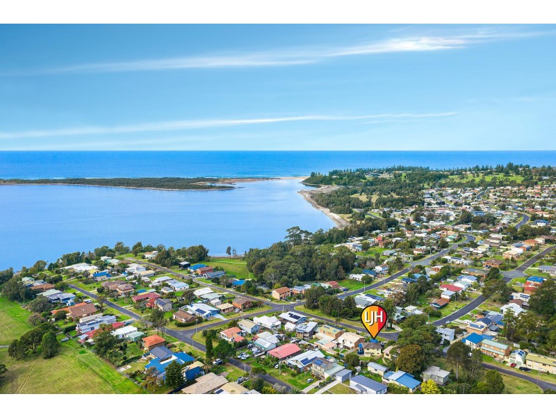 6 Brighton Street, Tuross Head NSW 2537