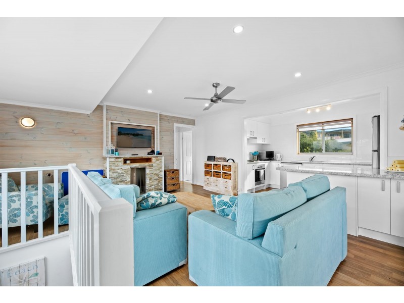 6 Brighton Street, Tuross Head NSW 2537