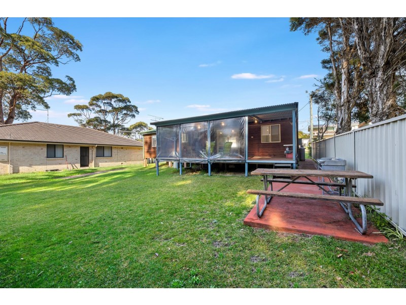 24 Foam Street, Tuross Head NSW 2537