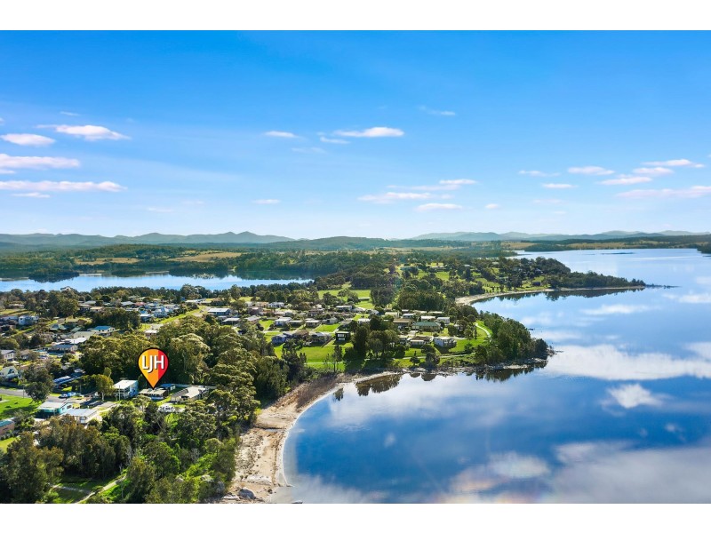 24 Foam Street, Tuross Head NSW 2537