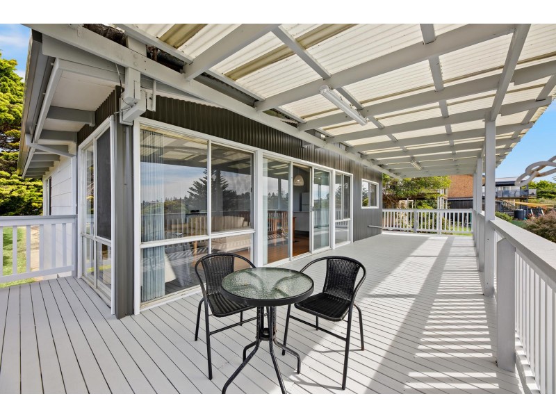 36 Hawkins Road, Tuross Head NSW 2537