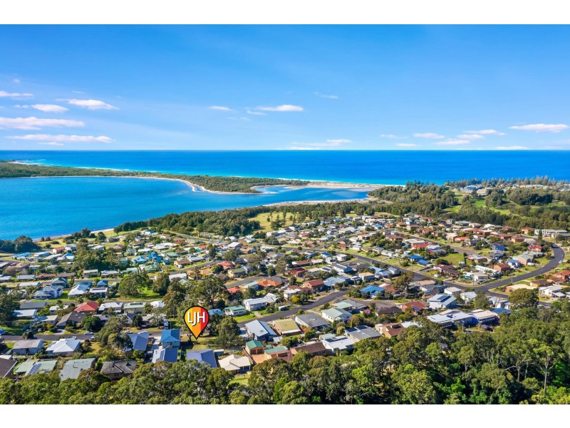 95 Coogee Street, Tuross Head NSW 2537