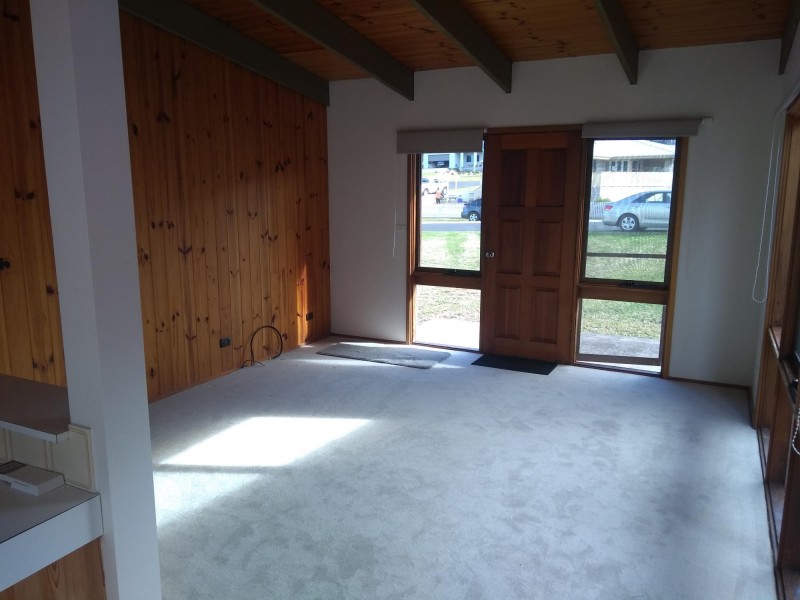 10 Whiting Street, Tuross Head NSW 2537