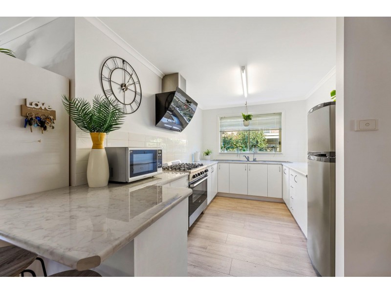 20 Bondi Street, Tuross Head NSW 2537