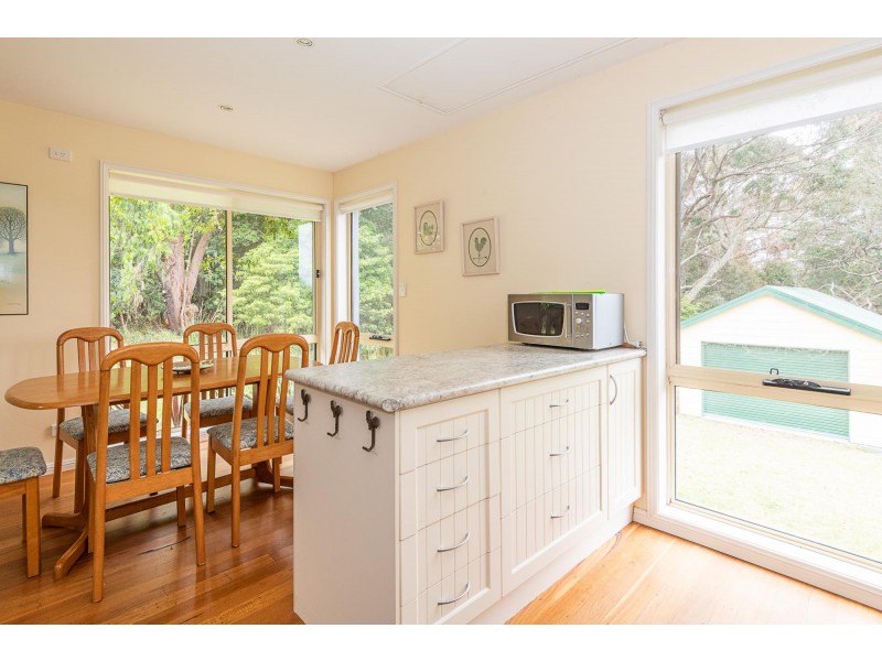 A/10 Hood Crescent, Tuross Head NSW 2537