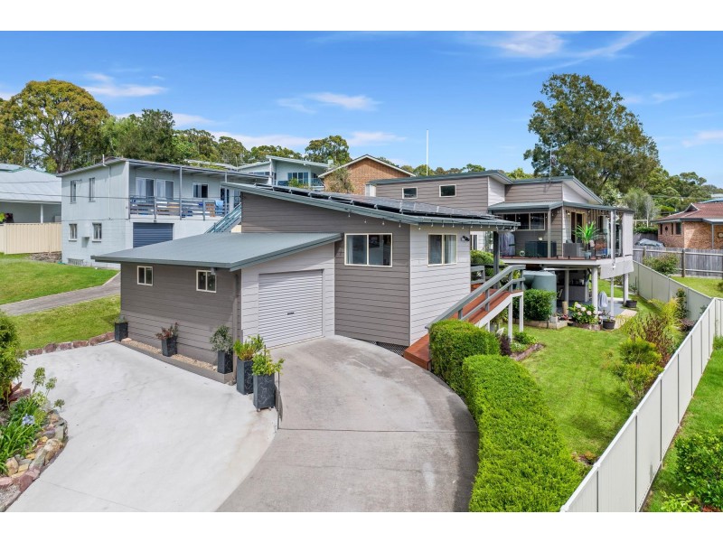 12 Anderson Avenue, Tuross Head NSW 2537