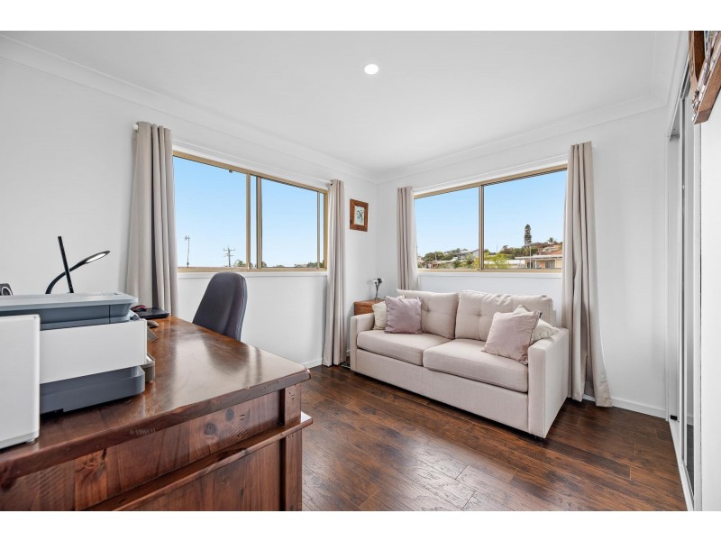 12 Anderson Avenue, Tuross Head NSW 2537