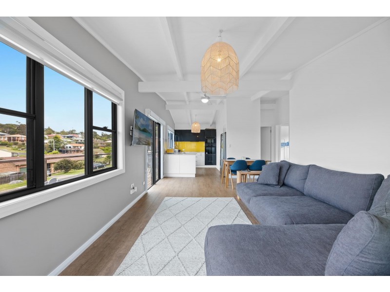 4 Evans Road, Tuross Head NSW 2537