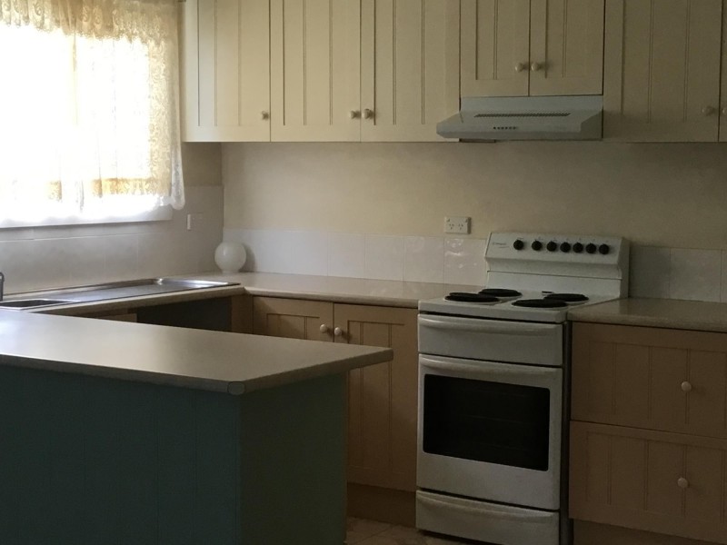 19 Anderson Avenue, Tuross Head NSW 2537