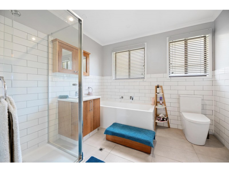 29 Trafalgar Road, Tuross Head NSW 2537