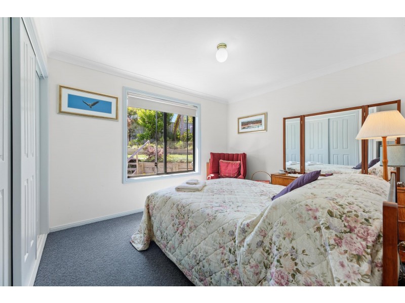 7 Andrew Avenue, Tuross Head NSW 2537