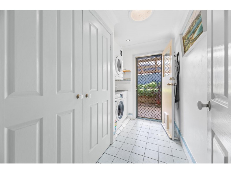 7 Andrew Avenue, Tuross Head NSW 2537