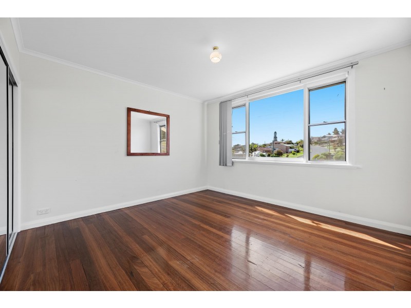 8 Anderson Avenue, Tuross Head NSW 2537