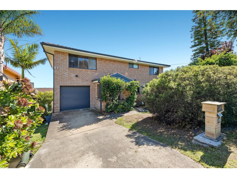 16 Coila Avenue, Tuross Head NSW 2537