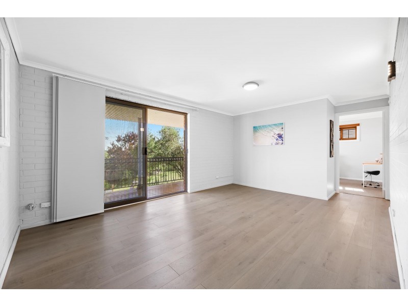 16 Coila Avenue, Tuross Head NSW 2537