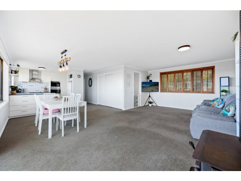 16 Coila Avenue, Tuross Head NSW 2537