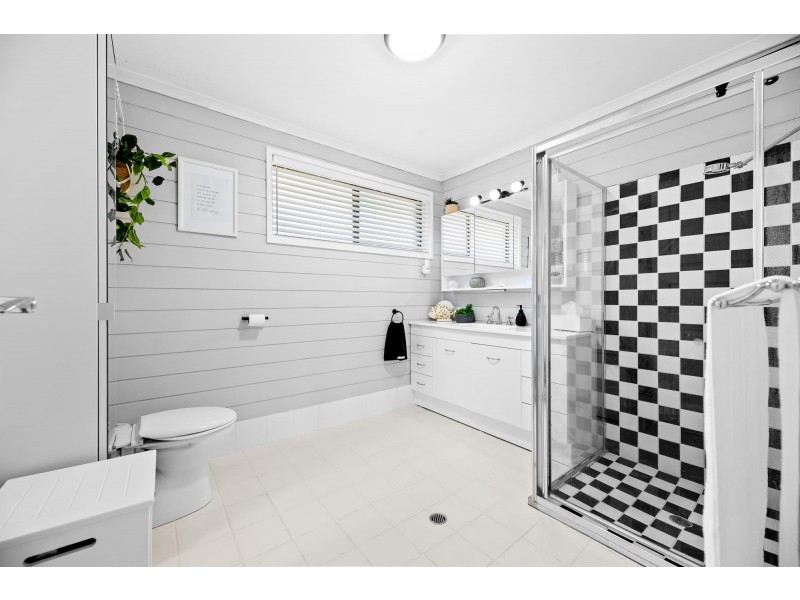 16 Coila Avenue, Tuross Head NSW 2537