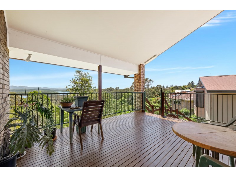 1 Trafalgar Road, Tuross Head NSW 2537